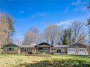 11 N Oak Forest Drive sold home in Asheville, SC