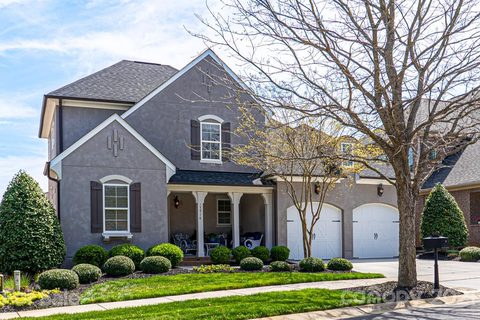 15916 Robbins Green Drive