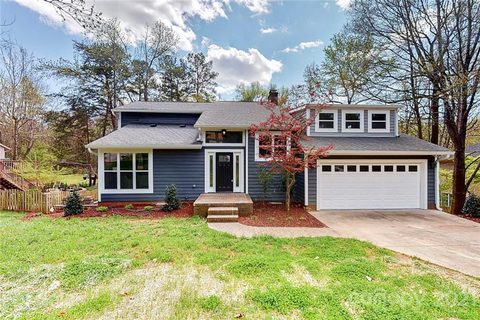 225 Coach Ridge Trail
