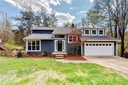 225 Coach Ridge Trail sold home in Matthews, SC