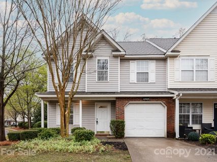 10903 Walking Path Lane