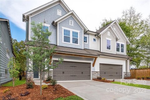 Previously sold for $694,311