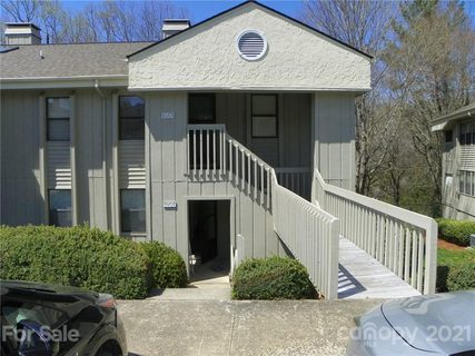1705 Abbey Circle Q-5