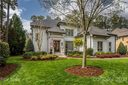 9009 Pine Laurel Drive sold home in Matthews, SC