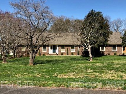 130 Lyn Road sold home in Hidden Hut Farms, Salisbury, NC