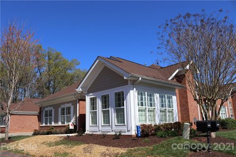 1980 Mckirkland Court sold townhome in St Andrews Village, Matthews, NC