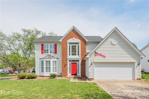 17201 Chardonnay Court sold home in Bordeaux, Cornelius, NC