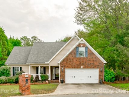 2224 Planters Court