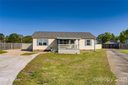 999 Stones Throw Drive sold home in Concord, SC