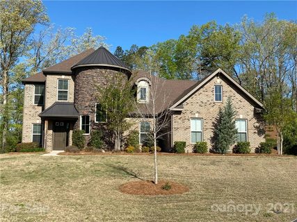 870 Elstead Circle sold home in Devonridge, Waxhaw, NC