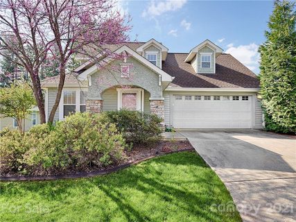 21 Sunview Circle sold home in Baldwin Cove, Arden, NC