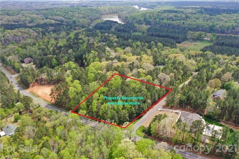 301 Old Hickory Court sold lot in Wildwood, Fort Mill, SC
