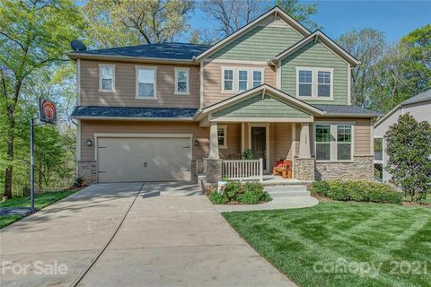 3029 Greenmont Circle