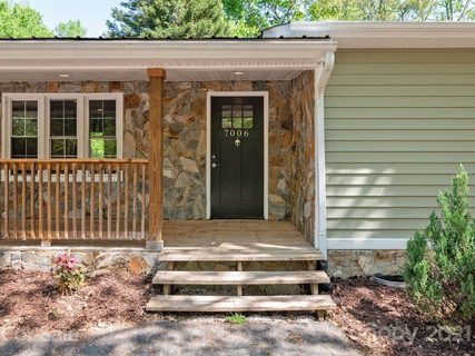 7006 Knotty Pine Road sold home in Whispering Pines, Waxhaw, NC