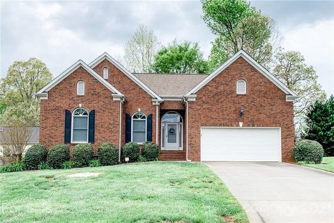 104 Scottie Court sold home in Highland Creek, Rock Hill, SC