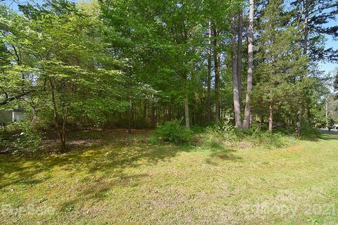 1645 Marlwood Circle sold home in Marlwood Acres, Charlotte, NC