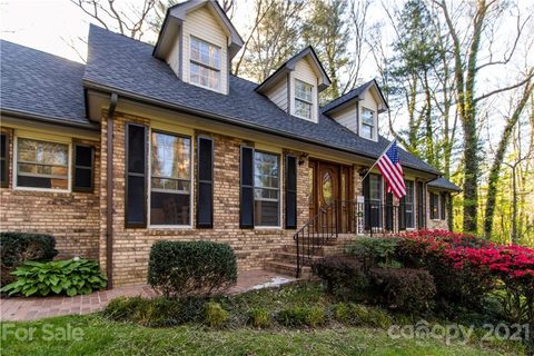 101 Larchmont Drive
