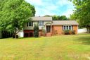 14225 Springwater Drive sold home in Matthews, SC