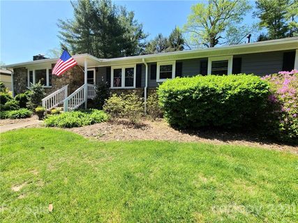 1 S Oak Forest Drive