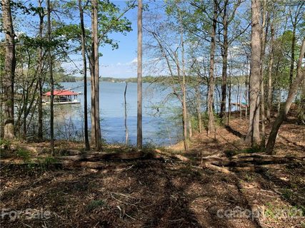 125 Shelter Cove Lane
