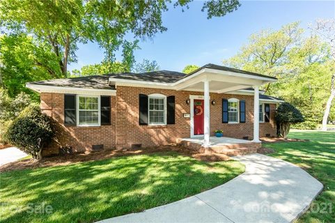 1315 Erinshire Road