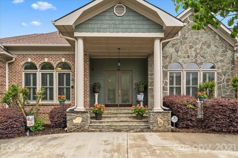 5100 Walnut Grove Court sold home in Hickory Ridge Estates, Mount Holly, NC