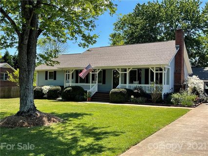 4511 Oak Drive