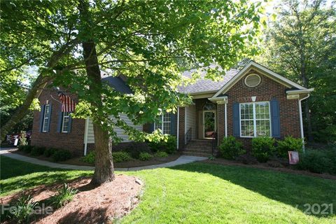 1257 Mill Race Lane