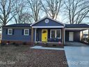 2558 Oakwood Avenue sold home in Concord, SC