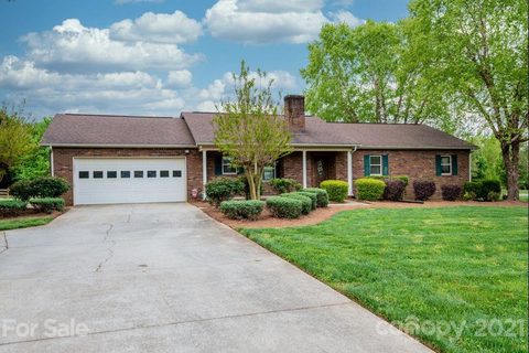 1325 Scotts Creek Road sold home in Larkin Sloan Estates, Statesville, NC
