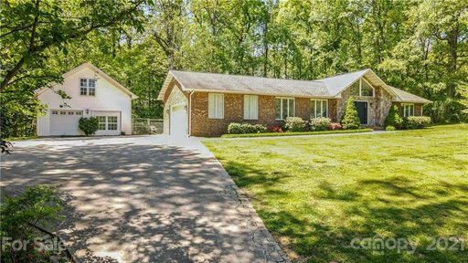 176 Sunfish Drive sold home in Clippers Run, Mooresville, NC