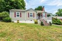 1068 14th Avenue sold home in Hickory, SC