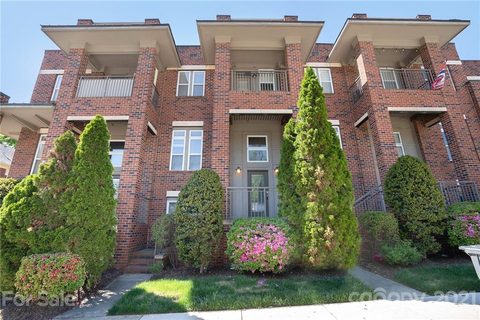 609 Hawthorne Lane 36