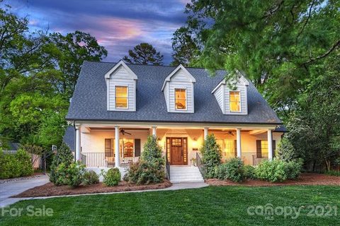2601 Woodbrook Lane