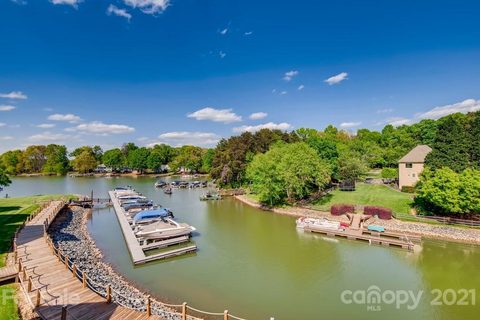 103 Pier 33 Drive 209