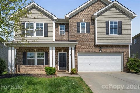 6942 Barefoot Forest Drive sold home in Rama Woods, Charlotte, NC