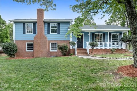 5800 Charing Place sold home in Rama Woods, Charlotte, NC
