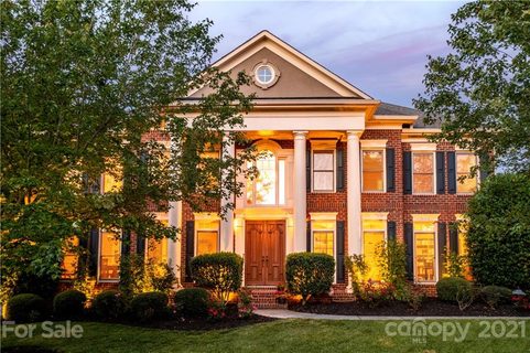 7138 Harcourt Crossing