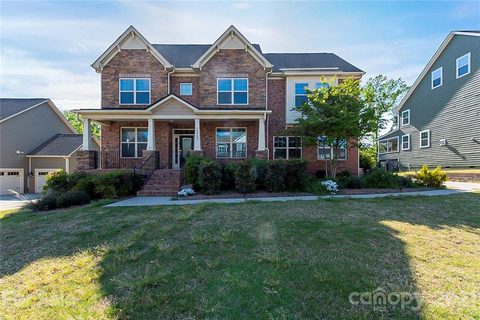 16902 Alydar Commons Lane