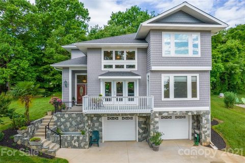 4925 Moonlite Bay Drive