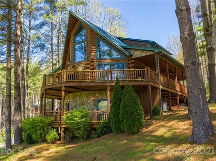 206 White Pine Lane sold home in Beech Creek, Bakersville, NC
