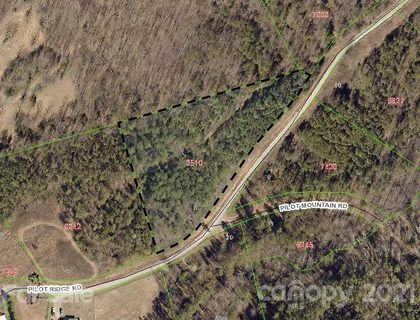 143 Pilot Ridge Road active home in Pilots Ridge, Nebo, NC