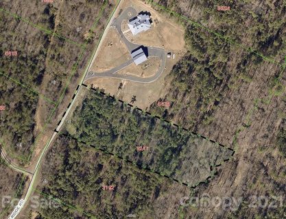 402 Pilot Ridge Road active home in Pilots Ridge, Nebo, NC