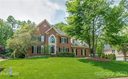 7224 Meadow Run Lane sold home in Charlotte, SC