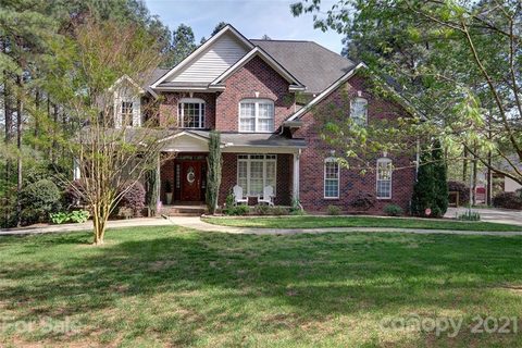 1203 Broadside Road sold home in Windswept Cove, York, SC