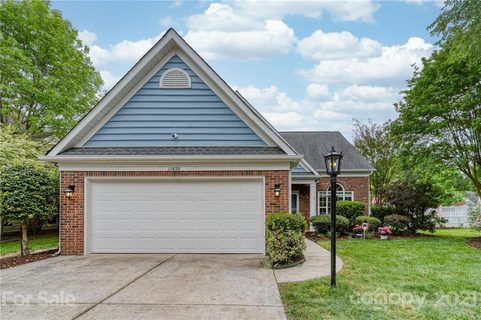 11820 Song Sparrow Lane