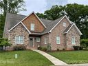 1279 10th Street Place sold home in Hickory, SC