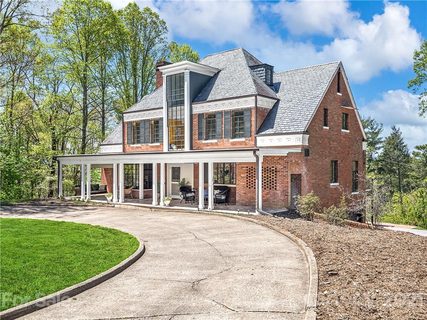 930 Country Club Road