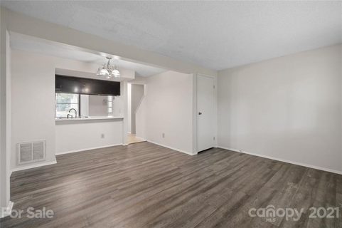 7605 Holly Grove Court sold townhome in Holly Grove, Charlotte, NC