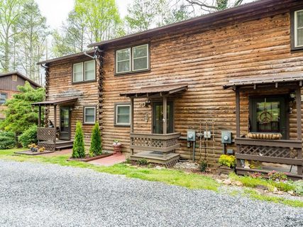 20 Mulberry Lane